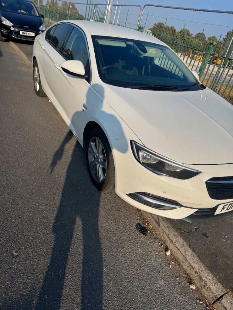 Vauxhall, INSIGNIA, Hatchback, 2018, Other, 1598 (cc), 5 doors