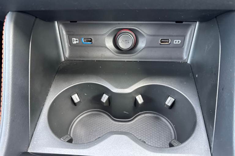 2025 MG MG HS 1.5 T-GDI PHEV Trophy 5dr Auto Hatchback Petrol Parallel PHEV Automatic