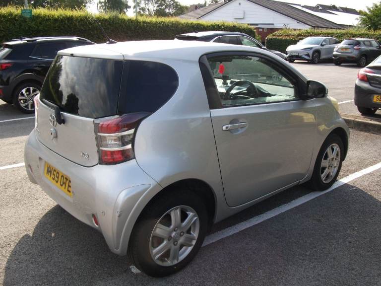 Toyota IQ, 1 litre, MOT March 2027, 60 mpg, £20 annual road tax.