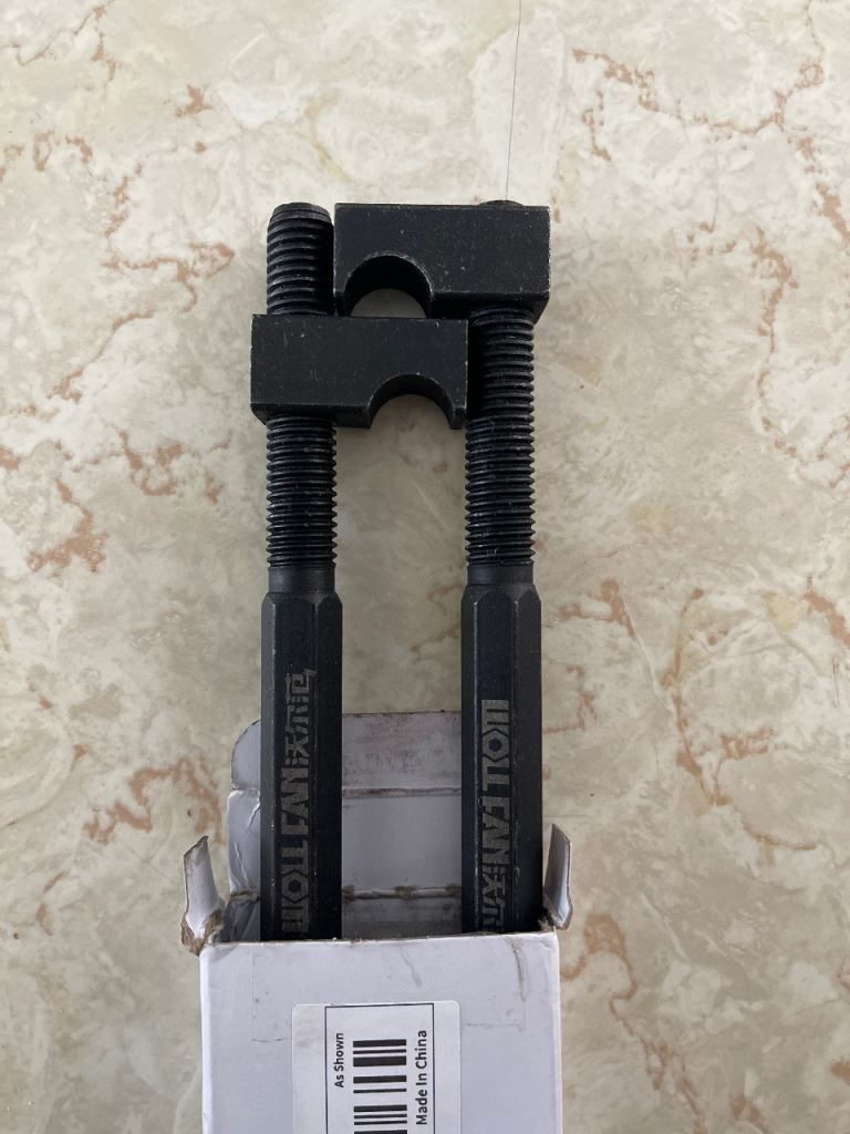 2 car spring compressors new 