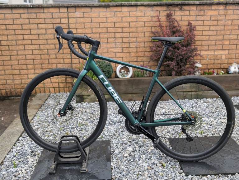 2025 Cube Attain SLX (Size 53cm / S)  Road Bike. 