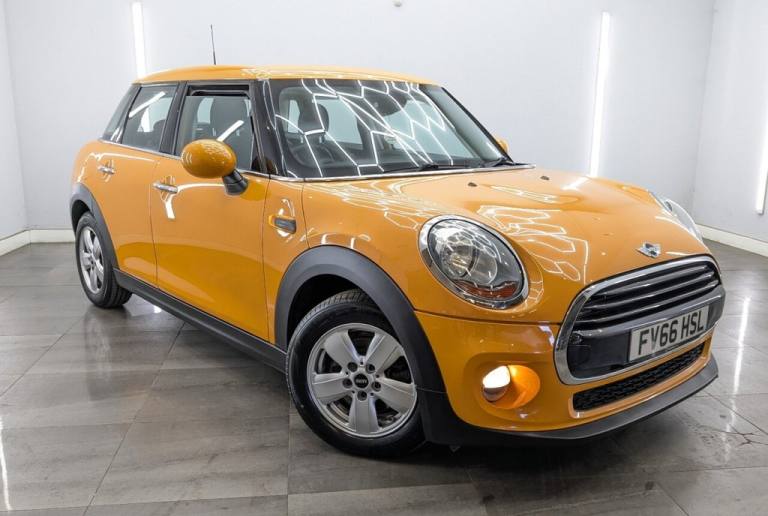 2016 MINI Hatch 1.5 Cooper D Hatchback 5dr Diesel Manual Euro 6 (s/s) (116 ps) Hatchback Diesel M...