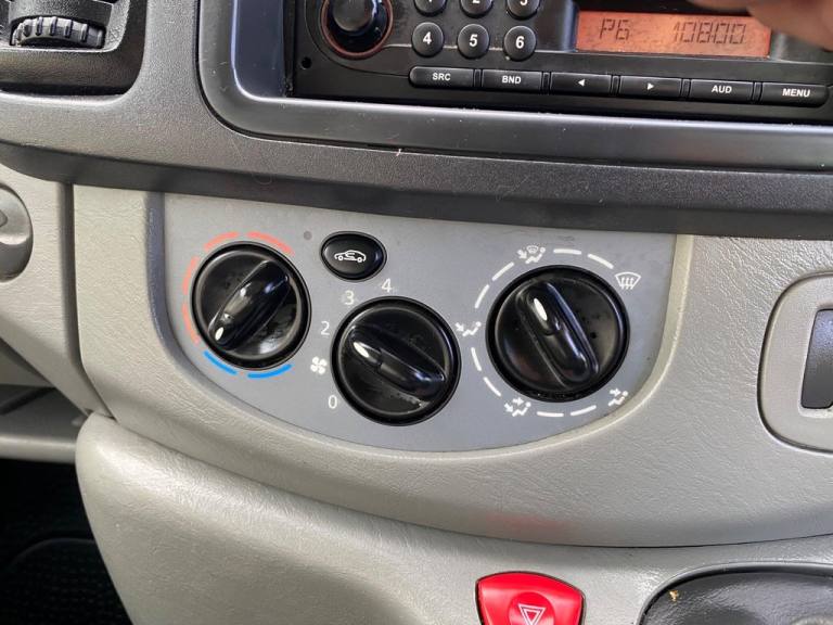 2011 Vauxhall Vivaro 2.0 2900 CDTi ecoFLEX 16v Combi FWD L1 H1 5dr MPV Diesel Manual