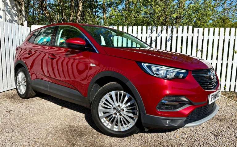 CAN'T GET CREDIT? CALL US! Vauxhall Grandland X 1.5 TD Business Edtn Nav- £249 DEPOSIT, £82 PER WEEK
