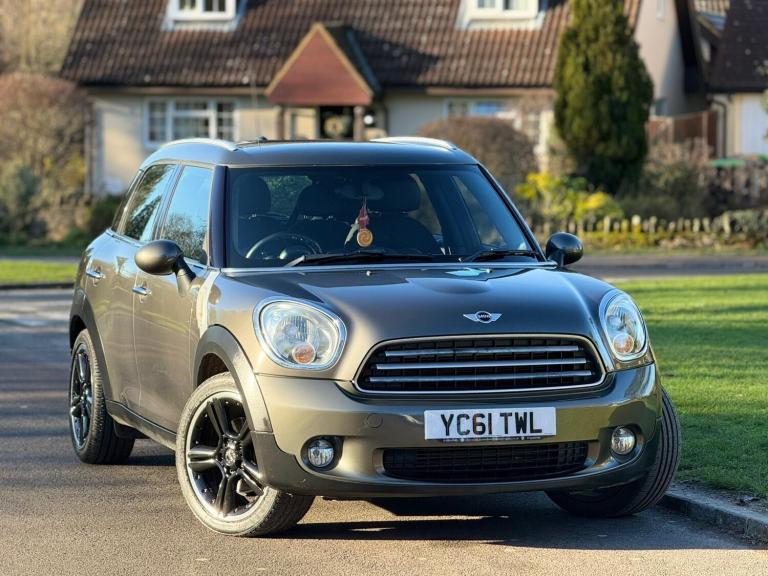 2011 MINI Countryman 2.0 Cooper D 5dr Auto HATCHBACK DIESEL Automatic