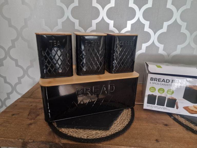 4 peice kitchen set