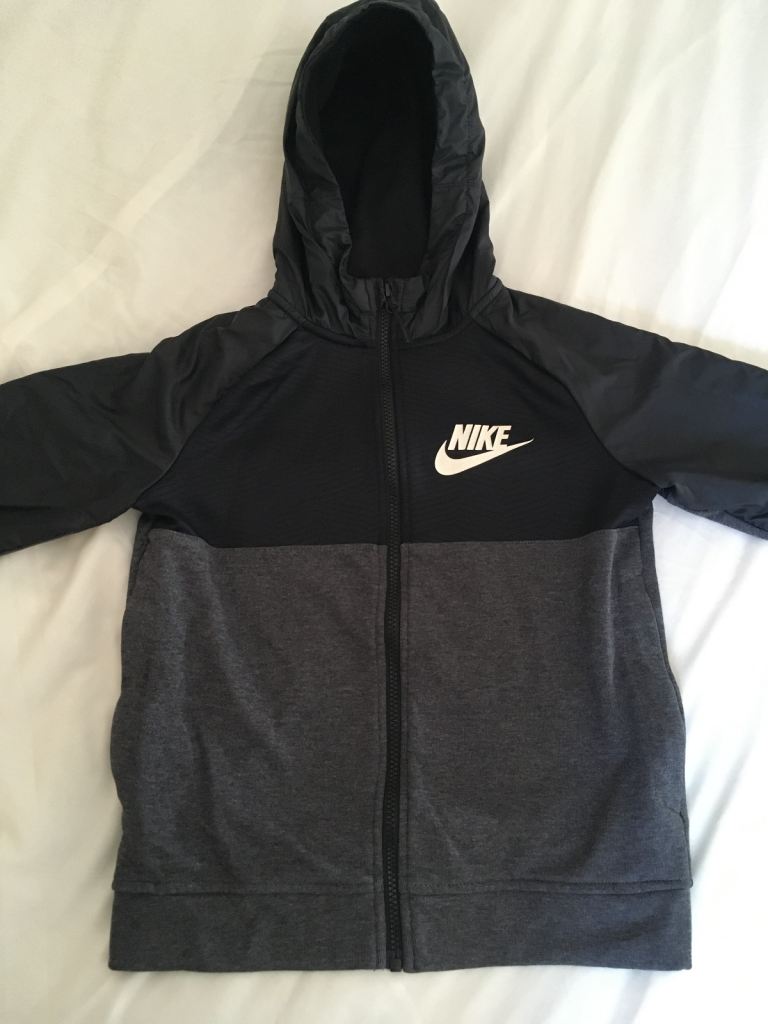 Boys Nike Jacket Size M Age 10-12