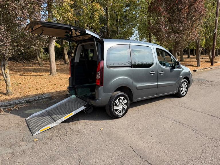 2017 Citroen Berlingo Multispace 1.6 BlueHDi 100 Feel 5dr MPV DIESEL Manual