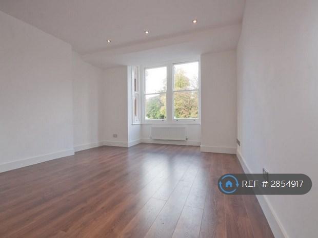 2 bedroom flat in Thurlow Park Road, London, SE21 (2 bed) (#2854917)