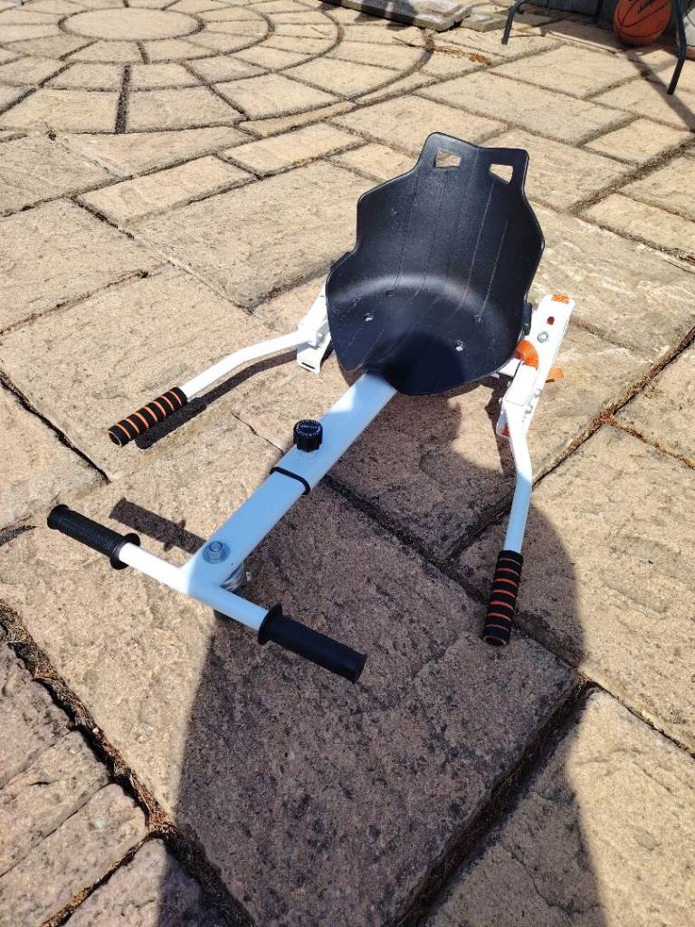 Hoverboard seat attachment