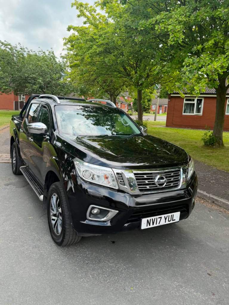 Nissan navara takna