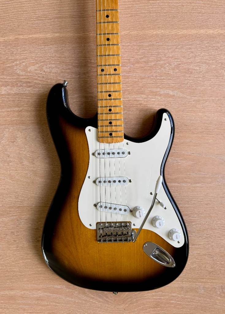 2016 Tokai Goldstar Sound (Fender Stratocaster) Vintage Sunburst – Made in Japan - Tweed Hardcase