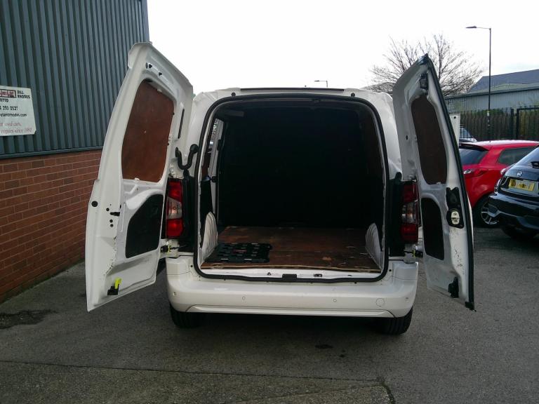 VAUXHALL COMBO 1.6 Turbo D 2300 Sportive 2020