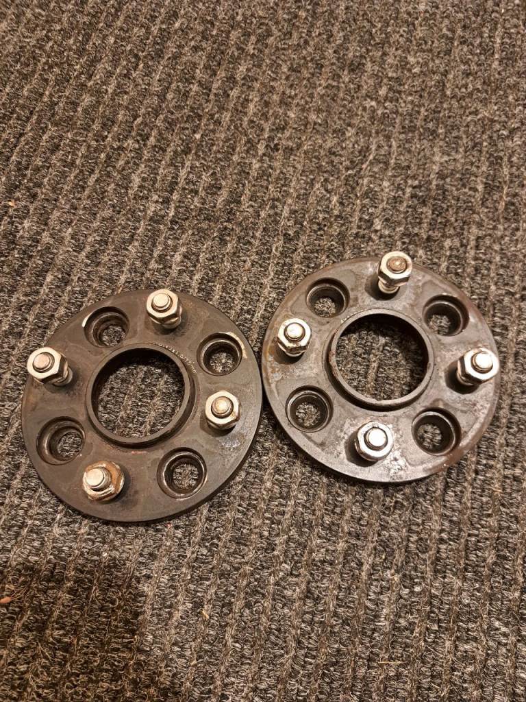 Fiesta 15mm wheel spacers 