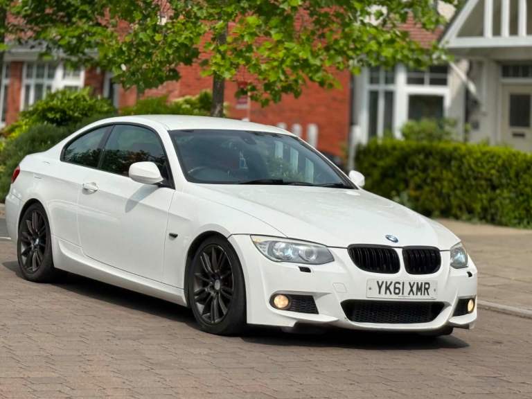 BMW, 3 SERIES, Coupe, 2011, Semi-Auto, 2993 (cc), 2 doors