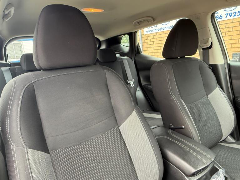 ** GREAT VALUE ** 2018 (68) Nissan Qashqai 1.5 dCi Acenta Premium 5 dr hatchback