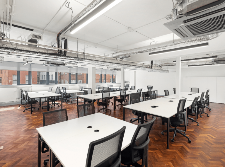 30-Desks Private Plug & Play Office | Flexible Terms | Rooftop Terrace | Old Street