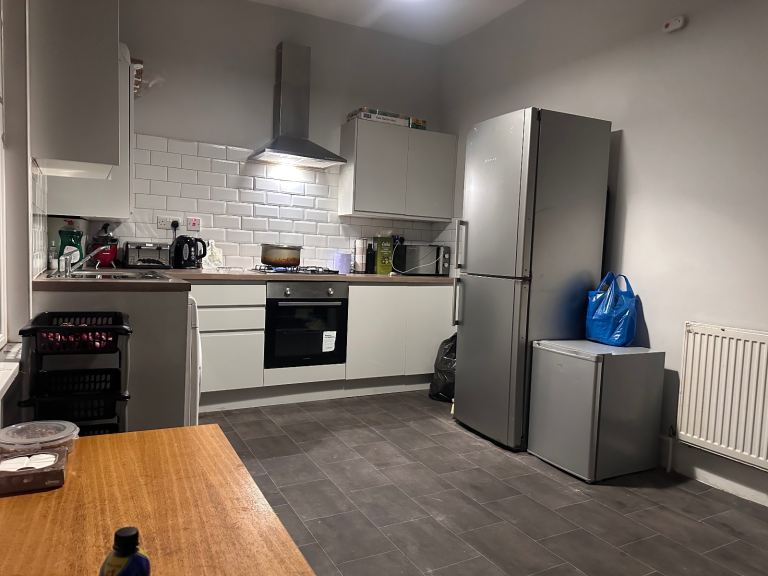 Double room for rent 