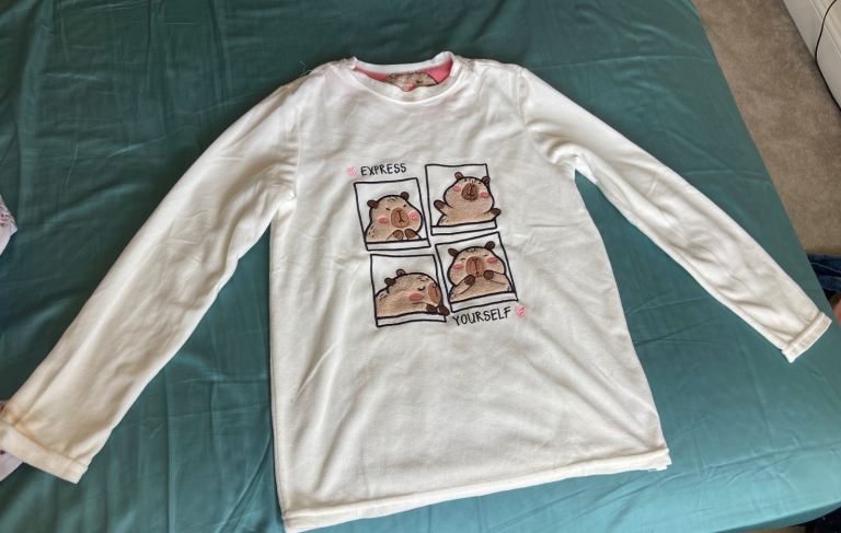 Primark White Long Sleeve Pyjama Top – Cute Hamster Print