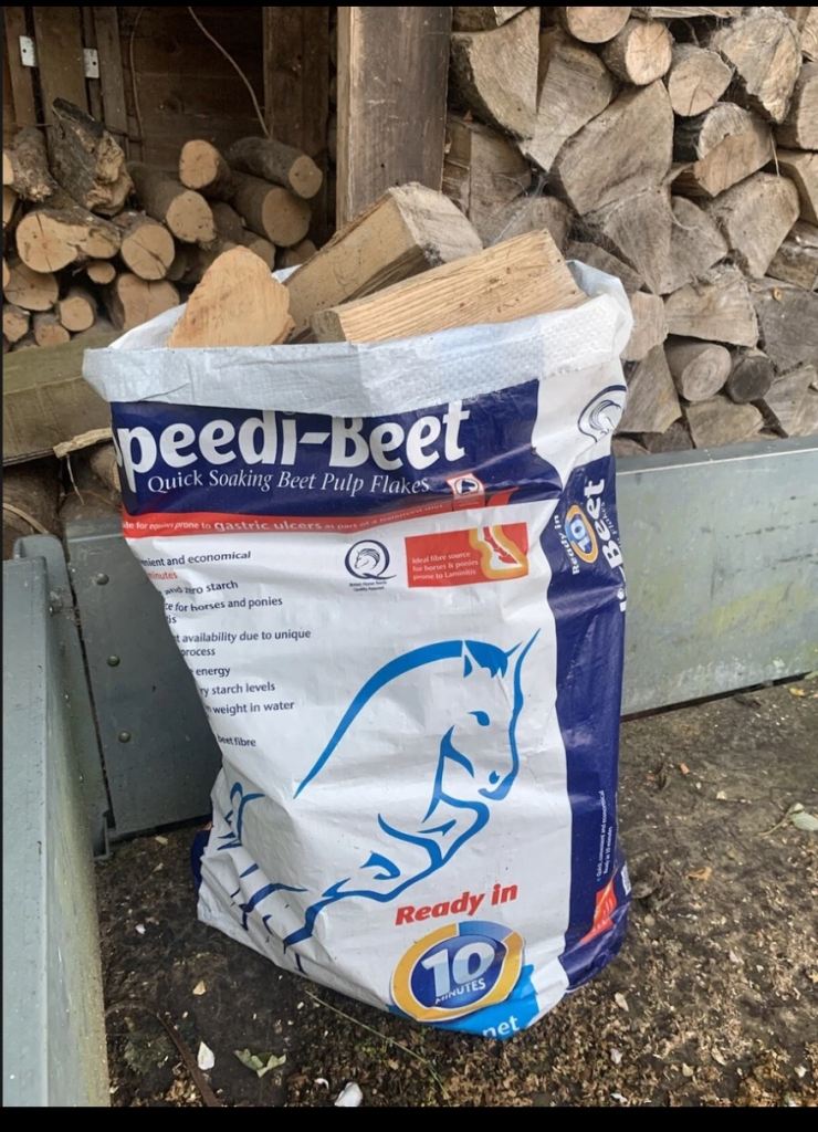 image for Seasoned hardwood logs for open fire, woodburner, firepit