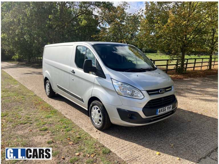2016 Ford Transit Custom 2.0 TDCi 130ps Low Roof Trend Van PANEL VAN Diesel Manual