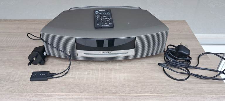 Bose Wave Music System – Grey, Good Condition