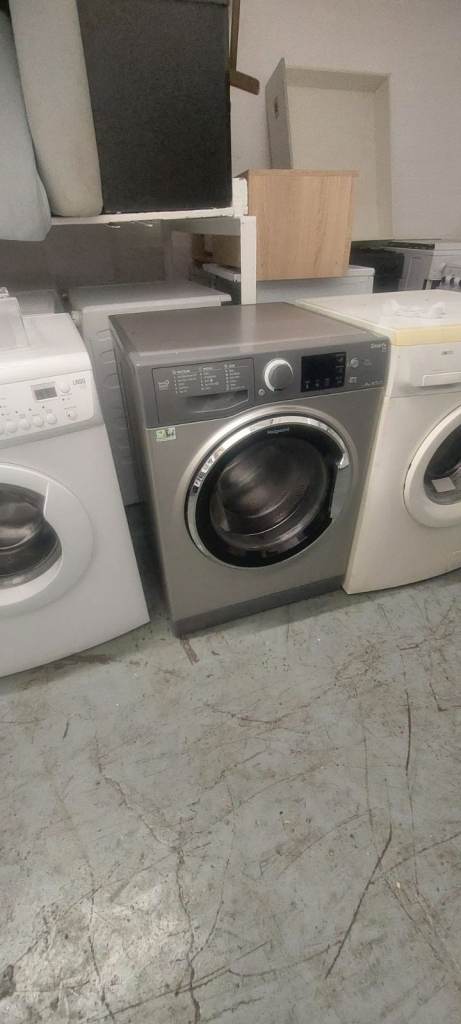 Grey Washing Machine – Good Condition, Fully Functional