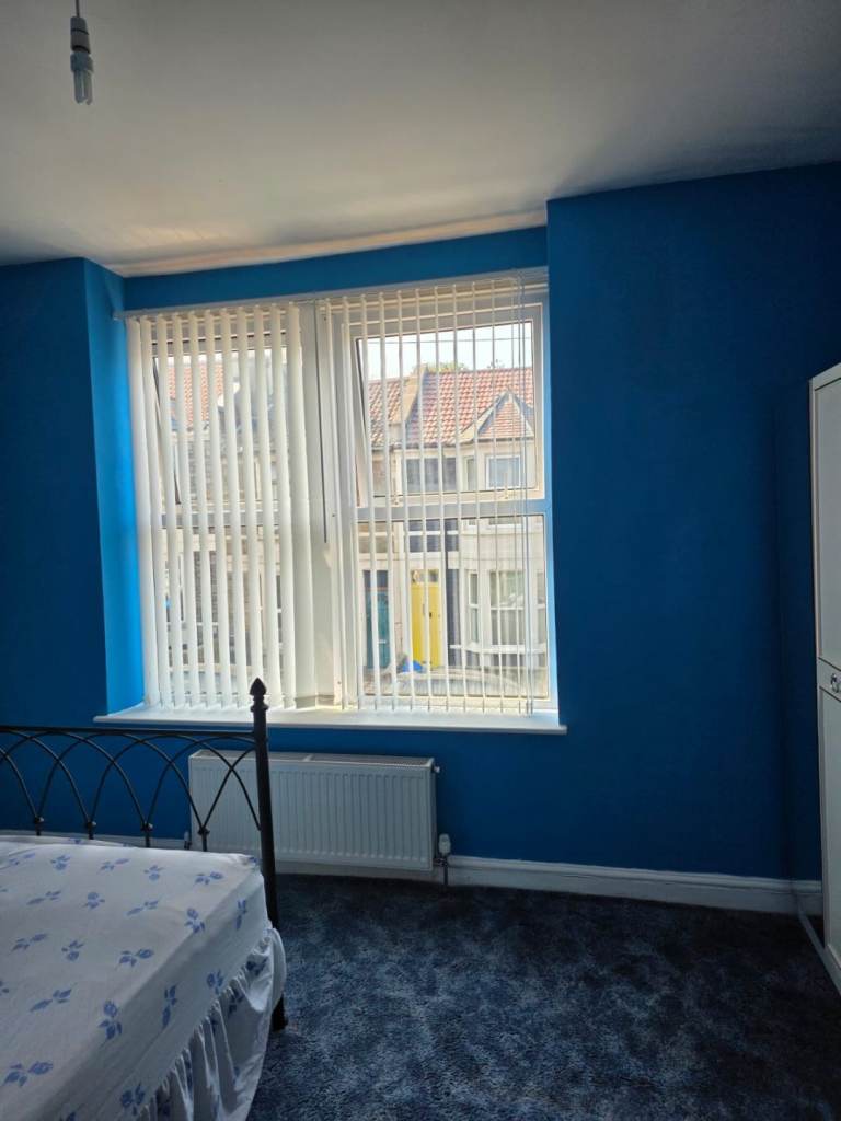 3 bed property in REDFIELD BRISTOL