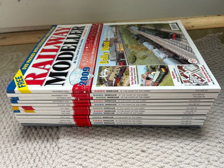 Railway modeller 12 magazines train set hobby Jan - Dec 2009