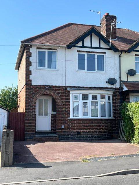 LITTLEOVER - 2 BED + BOX ROOM TO RENT