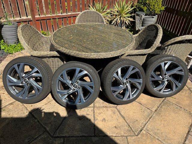 Renault Clio RS Line Diamond Cut Alloy Wheels and Tyres 17"