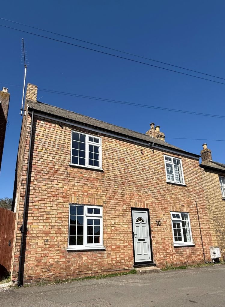 Rooms to Rent in Spacious House – Eye (Near Peterborough)