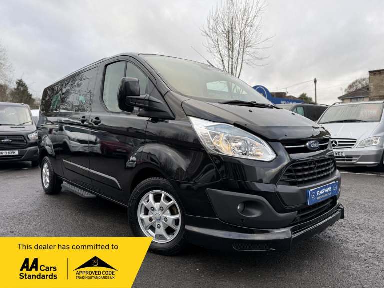 image for 2015 Ford Tourneo Custom 2.2 TDCi 155ps Low Roof 8 Seater Limited MPV DIESEL Manual