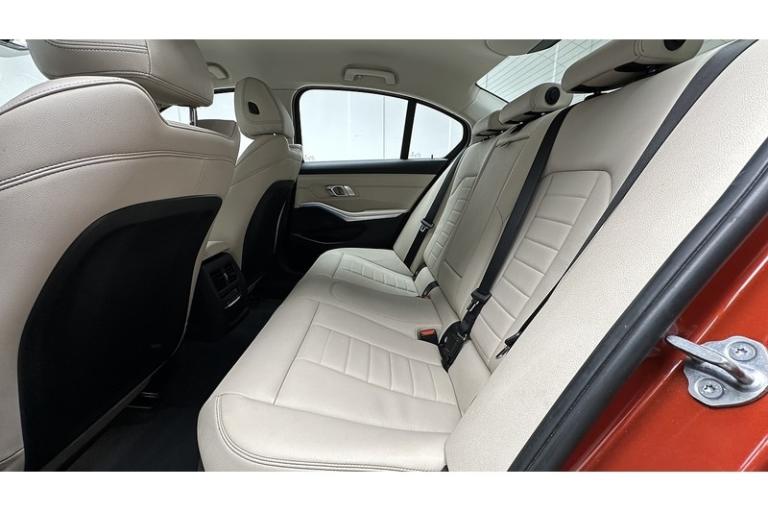2019 BMW 3 Series 330e Sport Pro Saloon HYBRID Automatic