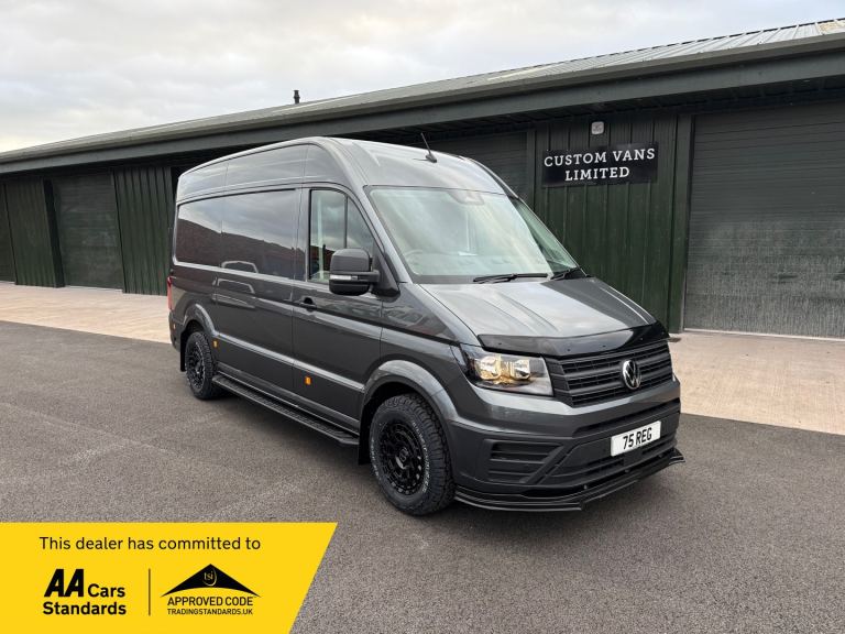 2025/75 VOLKSWAGEN CRAFTER COMMERCE PLUS MWB 2.0TDI 140PS INDIUM GREY