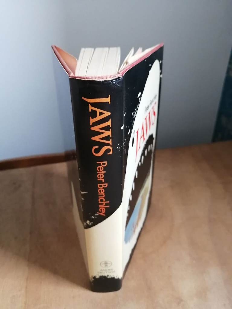 JAWS. 1st Edition Book, near perfect. 