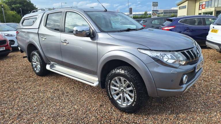 2017 Mitsubishi L200 Double Cab DI-D 178 Barbarian 4WD PICK UP DIESEL Manual