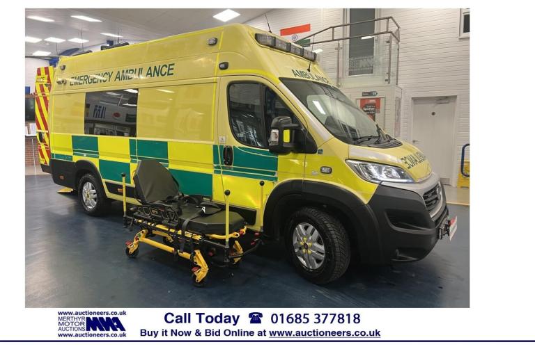2019 Fiat Ducato 42 MAXI 2.3 176PS AMBULANCE C/W STRYKER STRETCHER ------------------------- PANE...