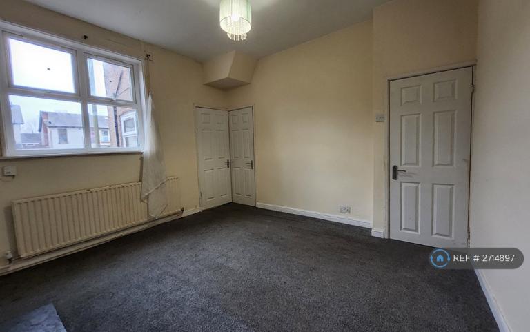 2 bedroom house in Schofield Street, Leigh, WN7 (2 bed) (#2714897)
