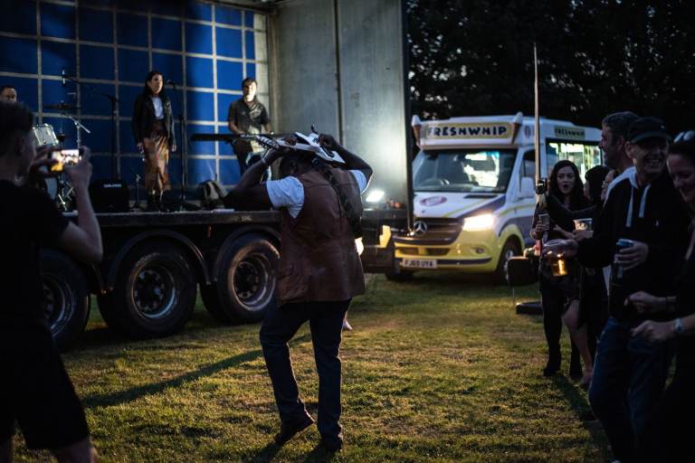 BASS PLAYER WANTED 4 COVERS & ORIGINAL BAND