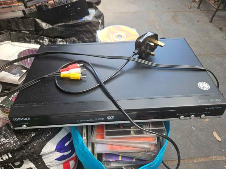 Toshiba dvd player, no remote