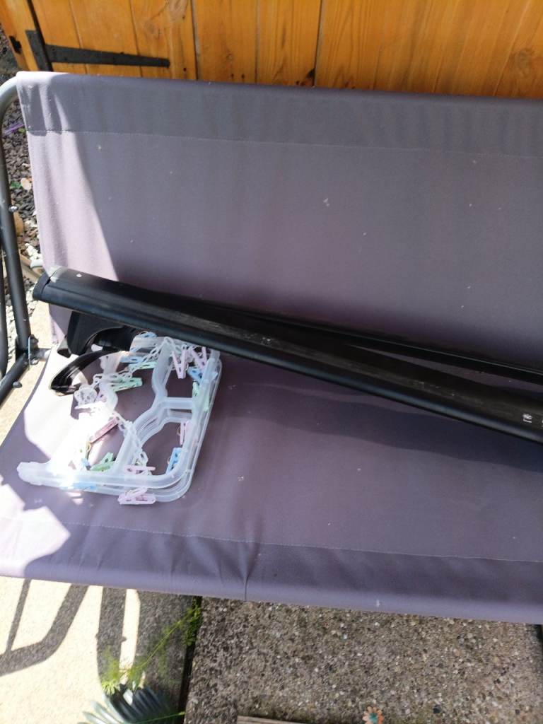 Car top box