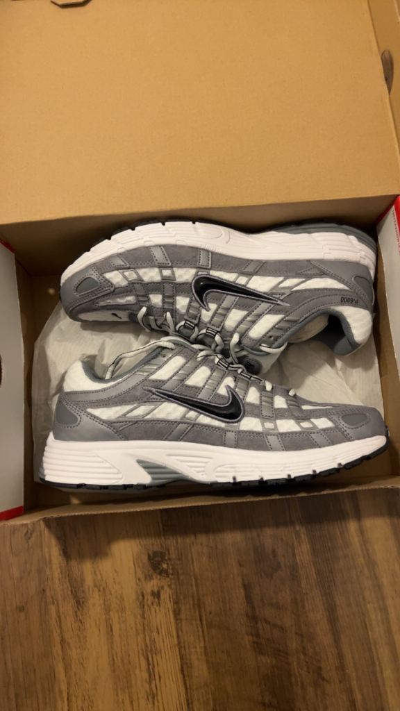 Nike P-6000 Trainers - Grey/White,