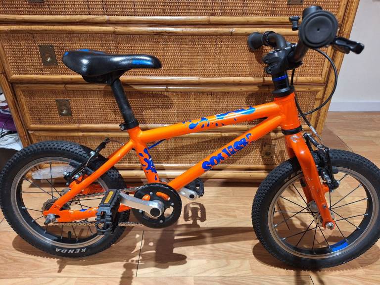 Squish 14 Orange Lightweight Kids Bike Unisex