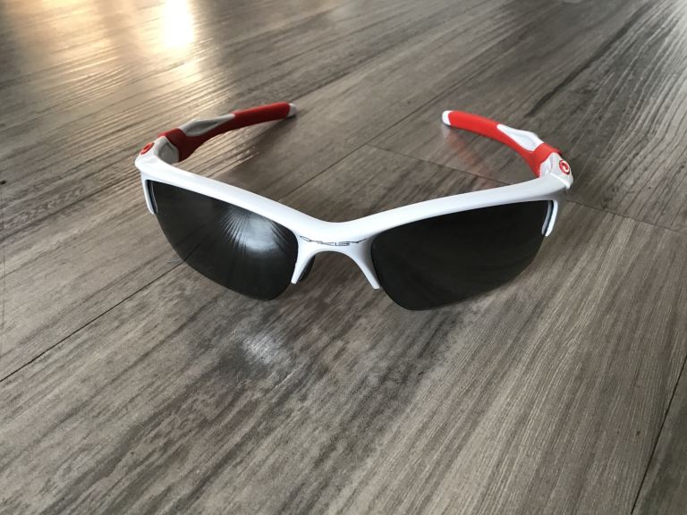 Oakley sunglasses - model 009154-23- half jacket 2.0 used condition(no box)