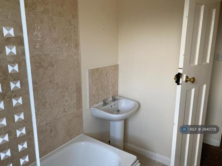 4 bedroom house in Coldhams Lane, Cambridge, CB1 (4 bed) (#2940731)