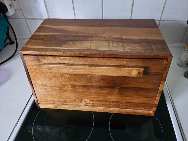 Wooden bread bin and cutting board