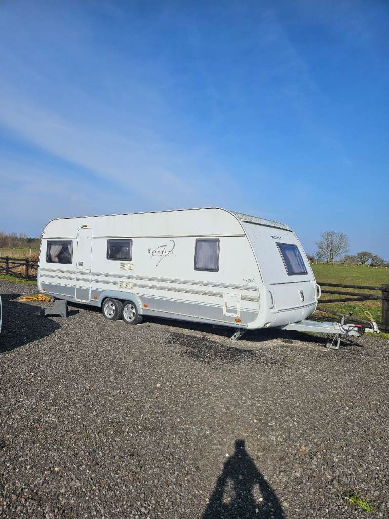 Tabbert Vivaldi 2004 twin axle caravan