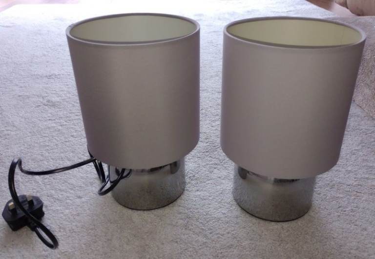 FREE - LAMPS for parts or repair - YES still available