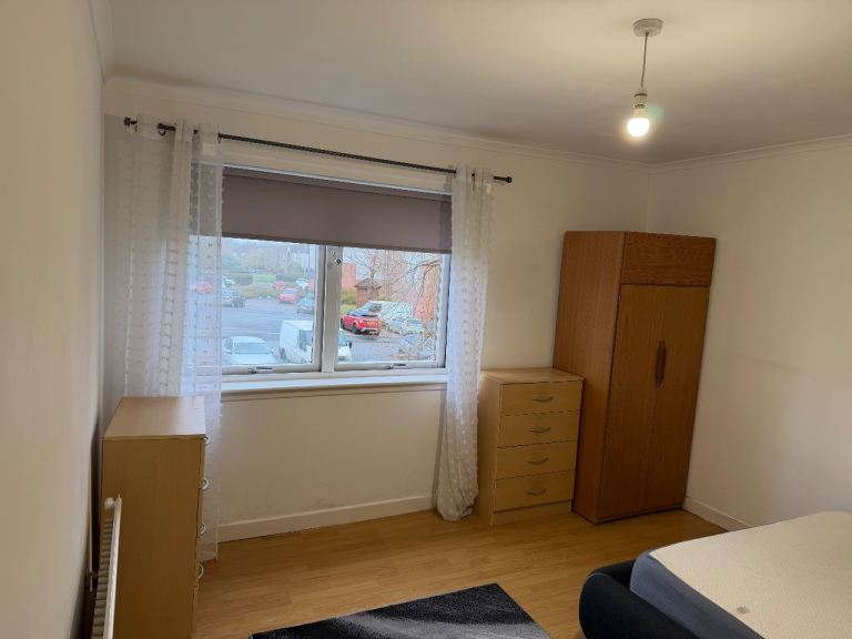 Two bedroom furnished/unfurnished flat for rent in Motherwell 